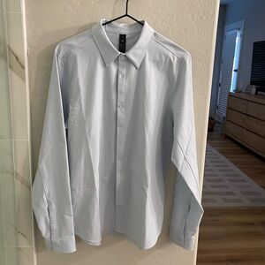 New Lululemon New Venture Long-Sleeve Shirt Updated Slim-Fit (Size M)